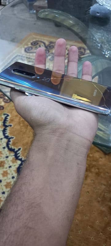 One plus 8 . . 12+7gb ram 256 memory . . . Snapdragon 9