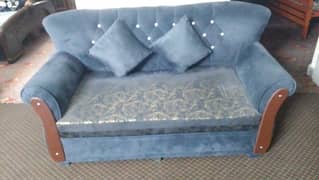 four seater sofa brand new 10/10 condition