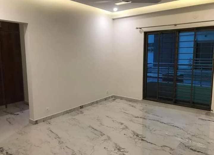 Brend New Apartment Available For Rent In Askari 11 Sec-D Lahore 28