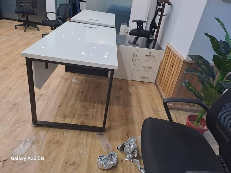 Office Workstation Workstation Desk Employe Workstation it workstation 14
