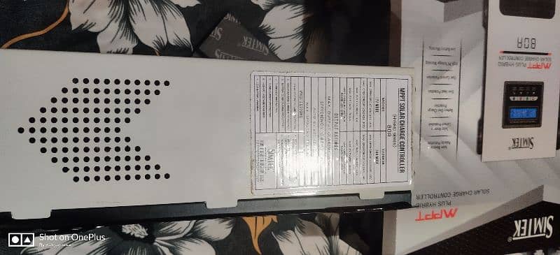simtek mppt solar charge controller 2