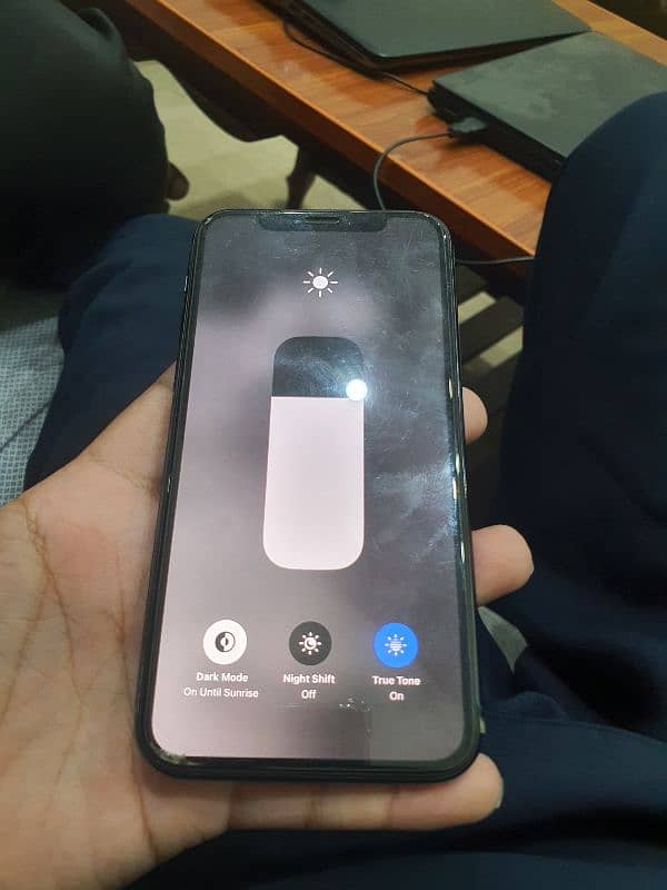iphone 11 pro non pta jv 64 gb 10/10 confdition 1