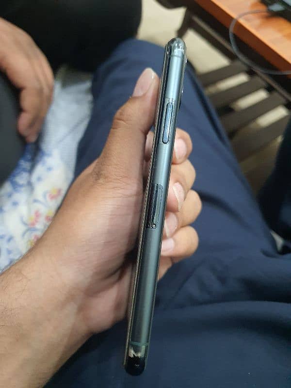 iphone 11 pro non pta jv 64 gb 10/10 confdition 7