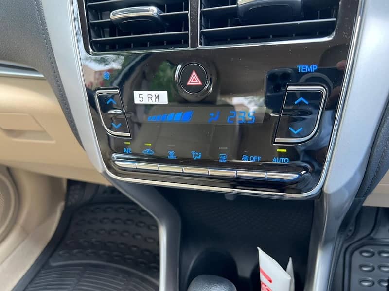 Toyota Yaris 2022 17