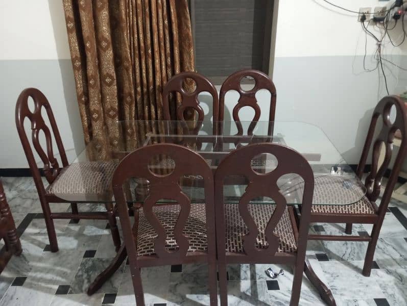 GLASS DINING TABLE 1