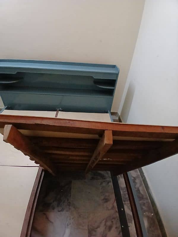 Double Bed wooden 2