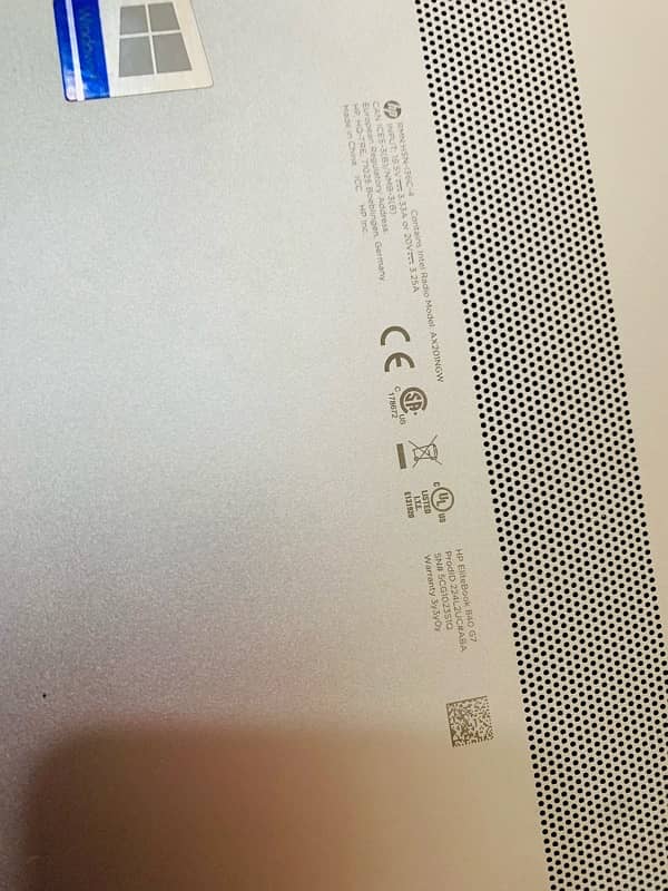 Hp 840G7 i5 10th generation 16Rm 256ssd touchscreen 4
