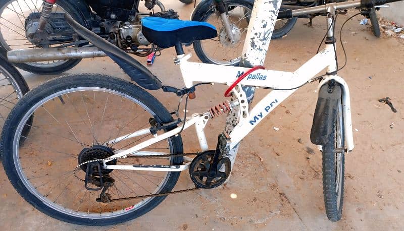 Cycle  looking Good Condition 2
