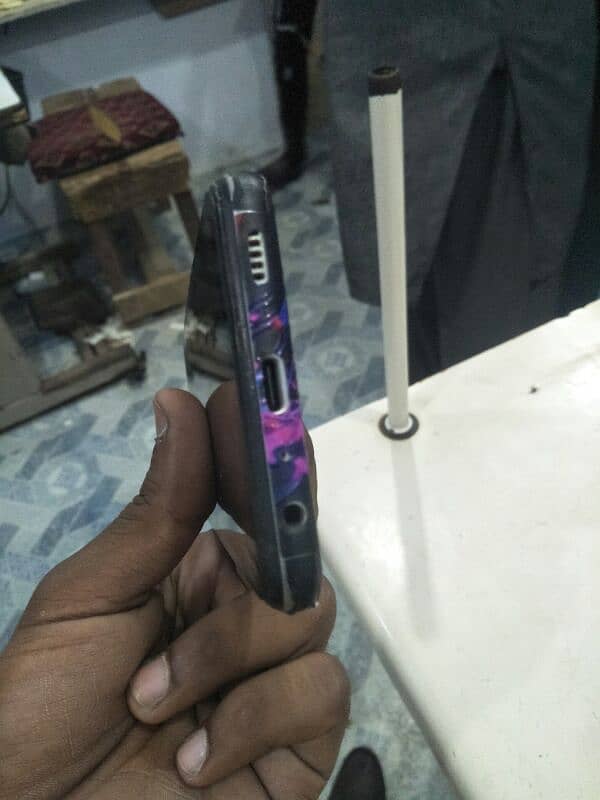 SAMSANG A32 2