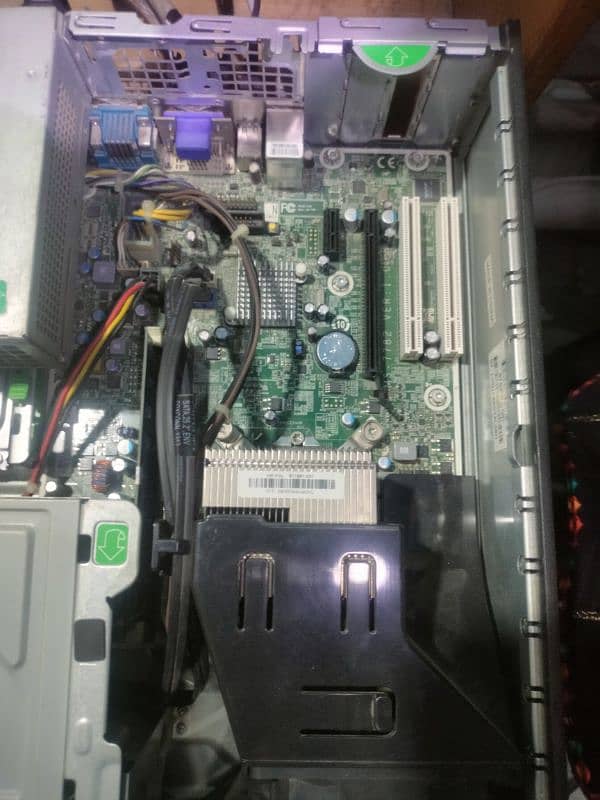 CPU specifications : i5 3rd gen 8 gb ram 120 SSD 320 hard drive 1