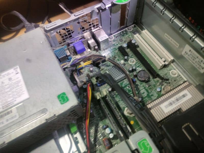 CPU specifications : i5 3rd gen 8 gb ram 120 SSD 320 hard drive 2