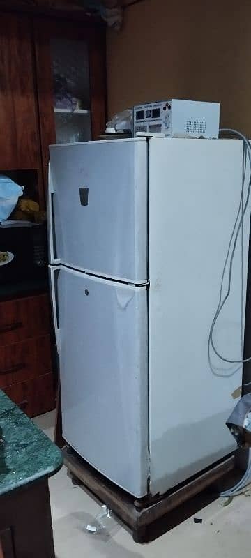Dawlance fridge for sale. 1