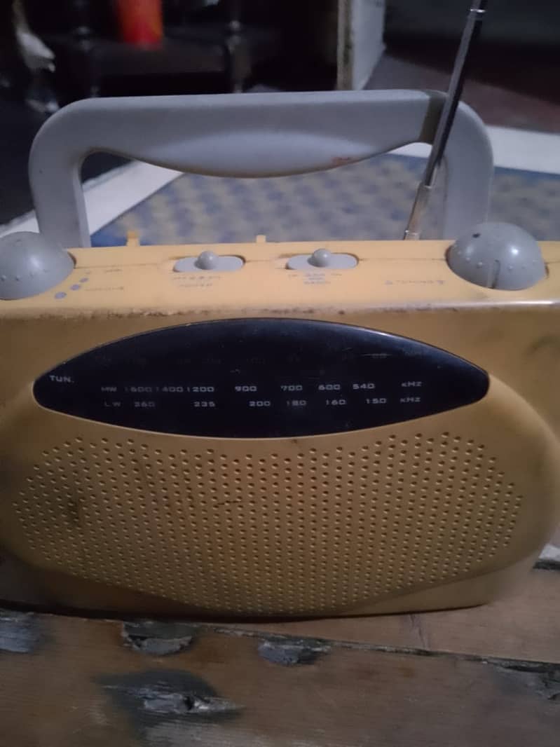 Bush Transistor Radio 0
