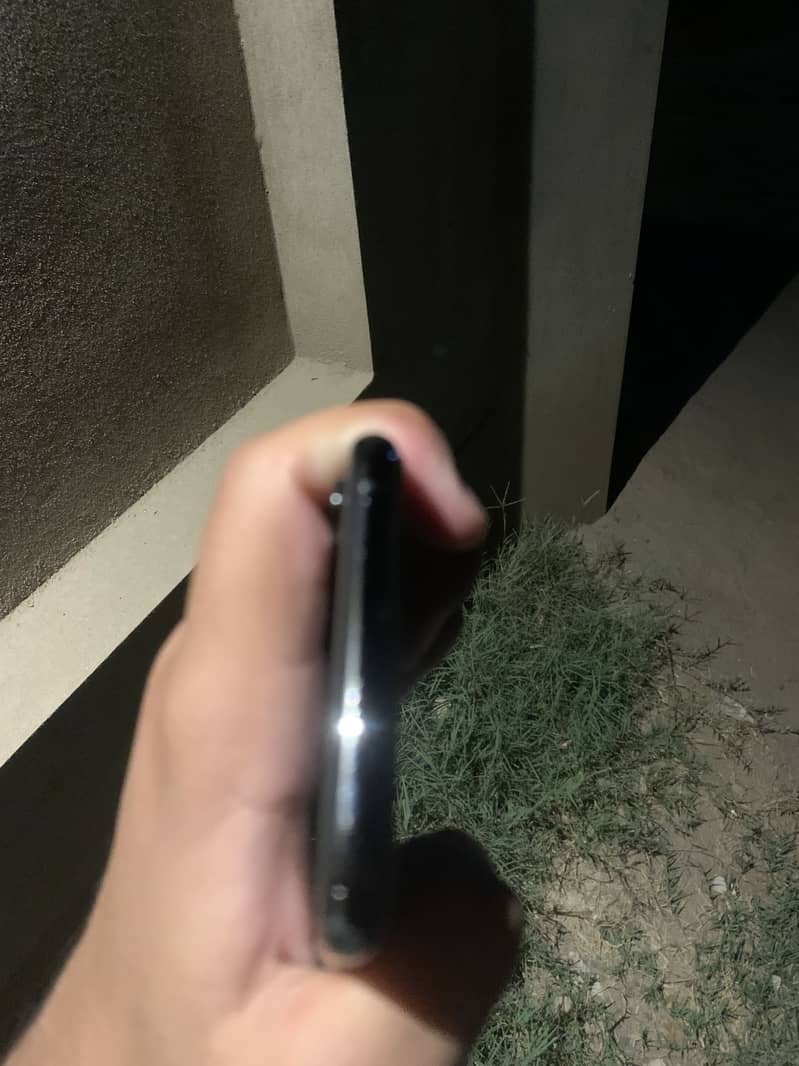 iPhone XS no pta factory 4