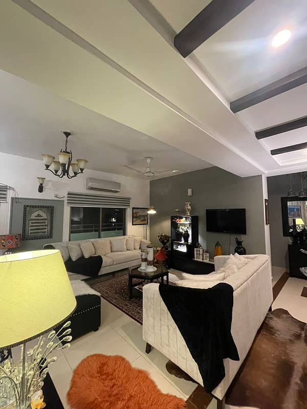 New Apartment available for sale in Askari 11 sec-B Lahore 1