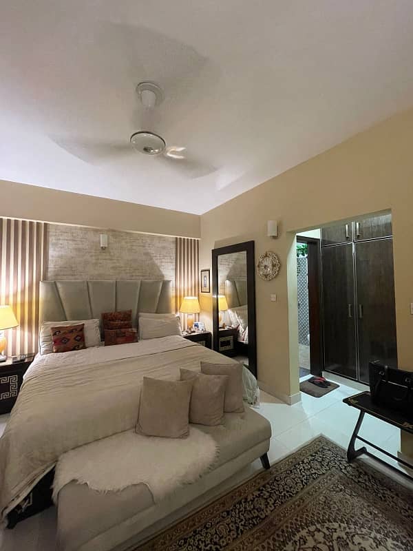 New Apartment available for sale in Askari 11 sec-B Lahore 2