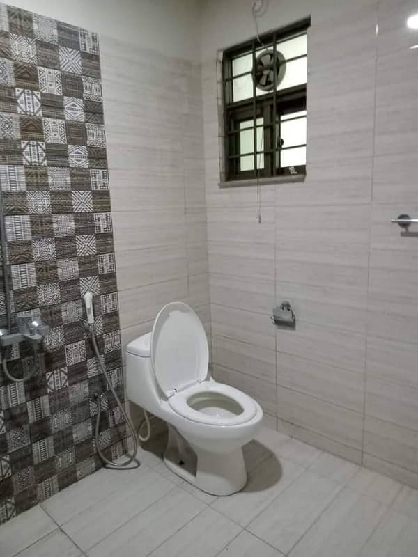 New Apartment available for sale in Askari 11 sec-B Lahore 17