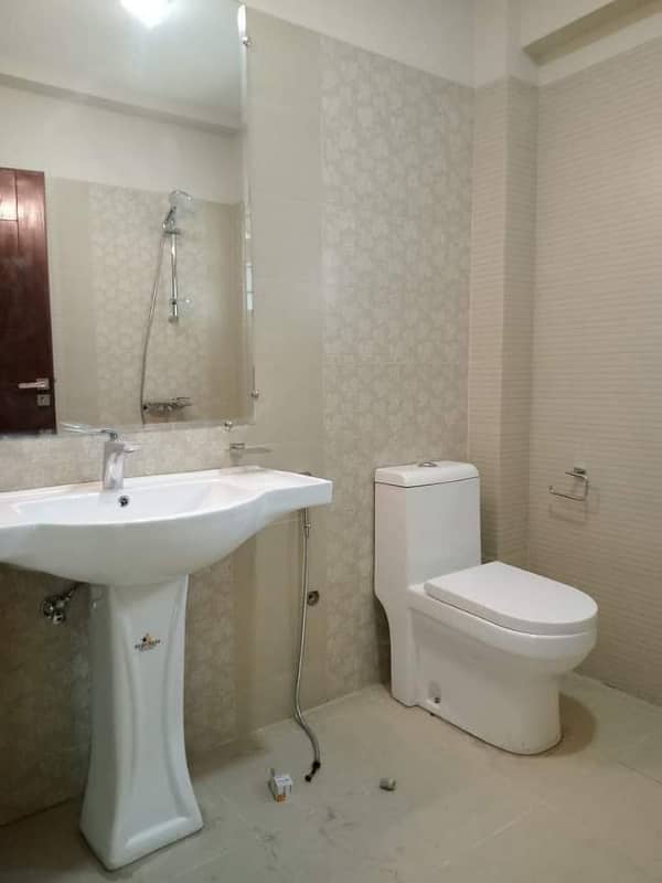 New Apartment available for sale in Askari 11 sec-B Lahore 18