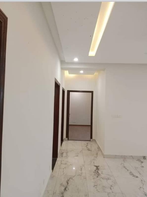Top floor available for sale in Askari 11 sec-D Lahore 22
