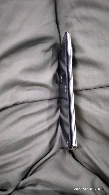 Tecno Camon 30s brand new Lush Condition 4