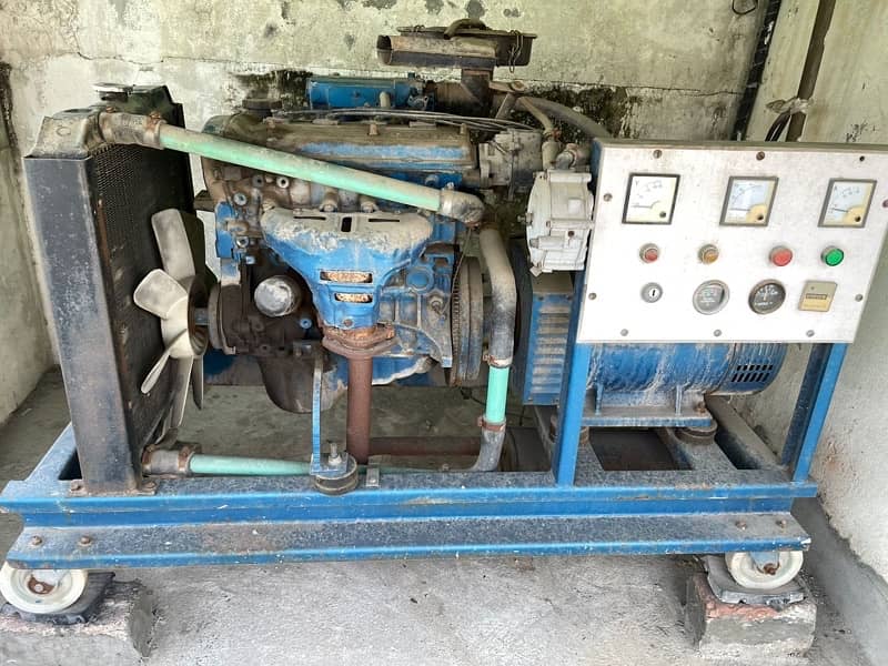 Toyota Hilux Egine generator 8 Kw 0