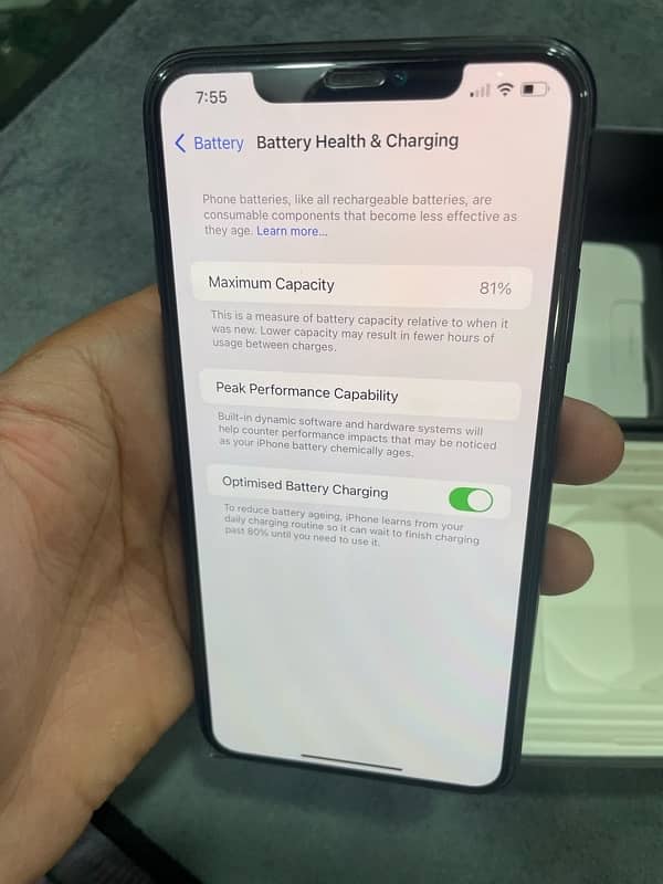 Iphone 11 Pro Max 64GB PTA Approved 6
