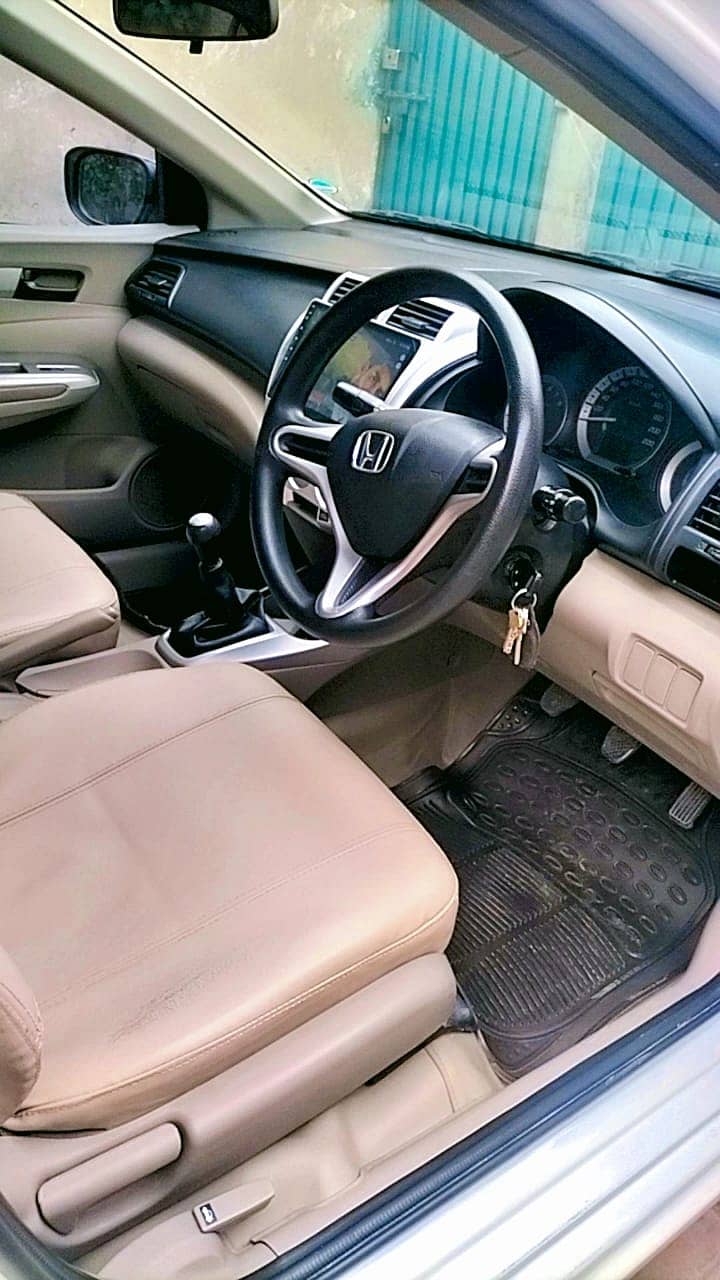 "ARMY OFFICER USED – Honda City i-VTEC 1.3 – 2018 – Total Genuine" 6