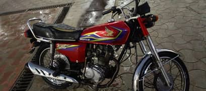 Urgently selling my Honda 125 FIRST OWNER