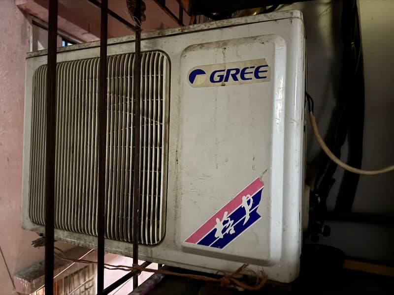 Gree 1 Ton Old 1