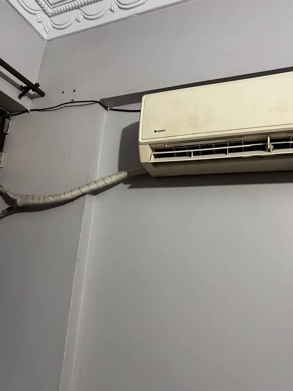 Gree 1 Ton Old 2