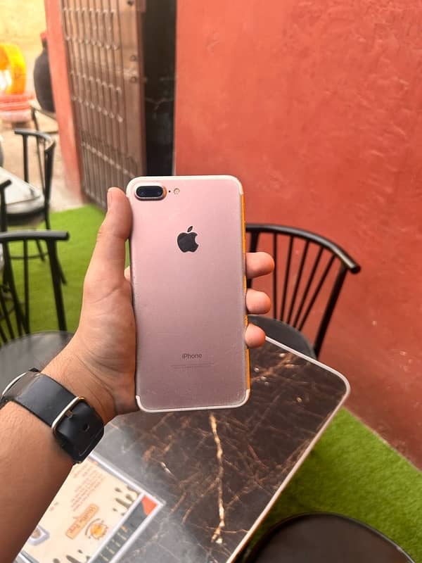 iphone 7 plus PTA Approved 4