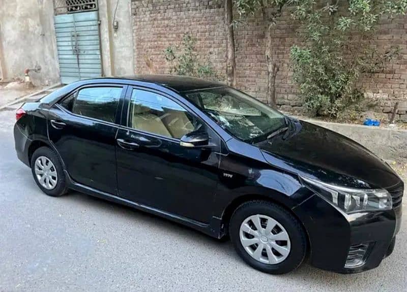 Toyota Corolla XLI 2017 3