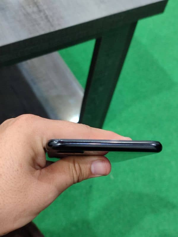 iphone 7 plus PTA approved 2