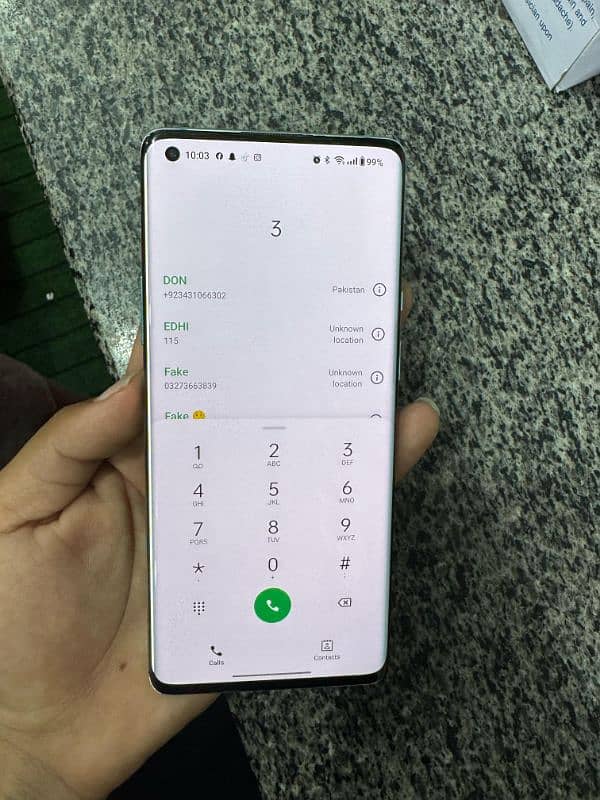 OnePlus 8 pro 10/9 finger not working and line other vies ok 3