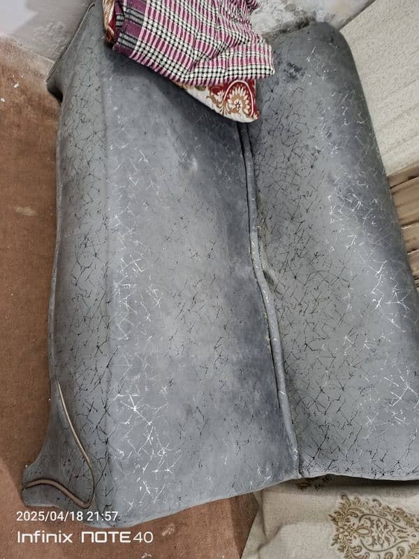 Sofa single sit and double sit for sale 0