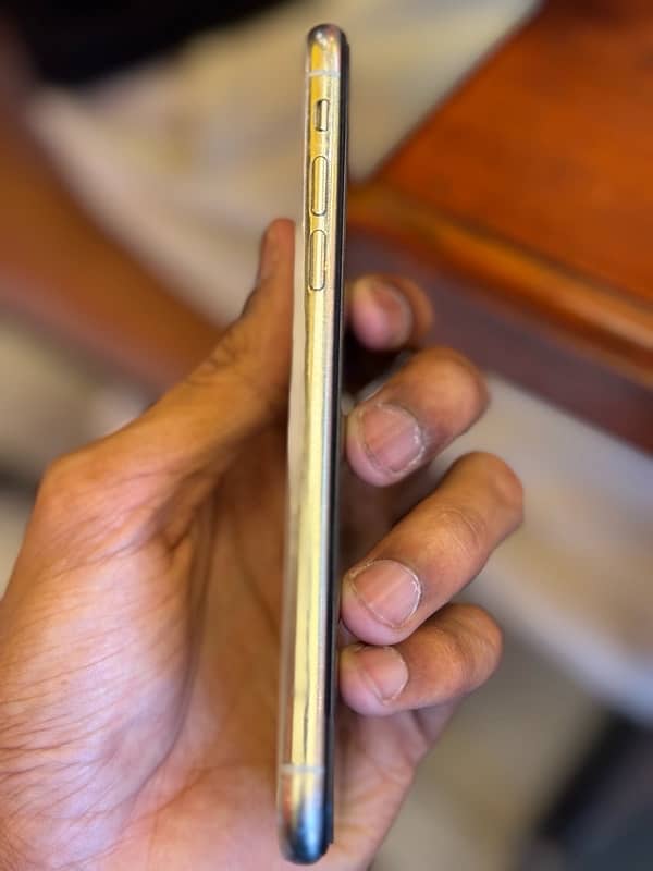 iPhone X non Pta 64 gb condition 9/10 3