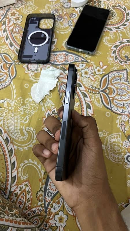 15 pro max jv 256gb 4
