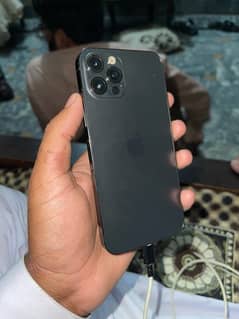 i phone 12 pro