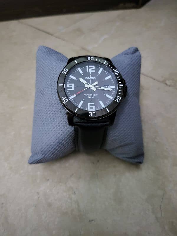 Casio MTP-VD01BL 2