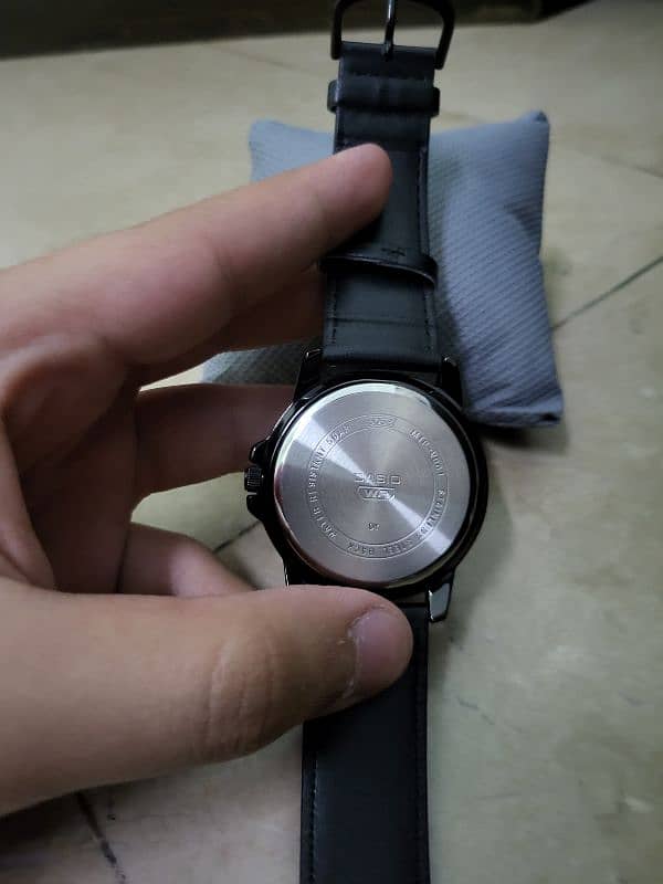 Casio MTP-VD01BL 3