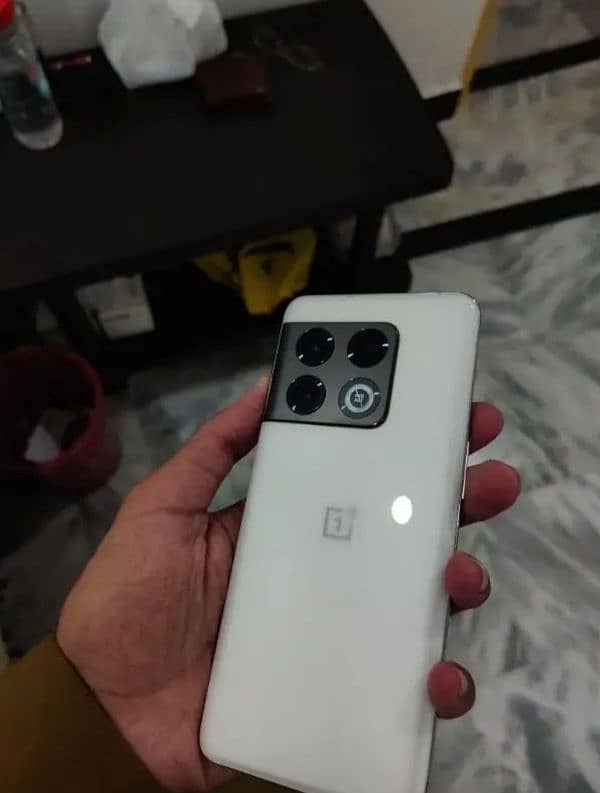 Oneplus 10 Pro Sim Time available 12/512 1