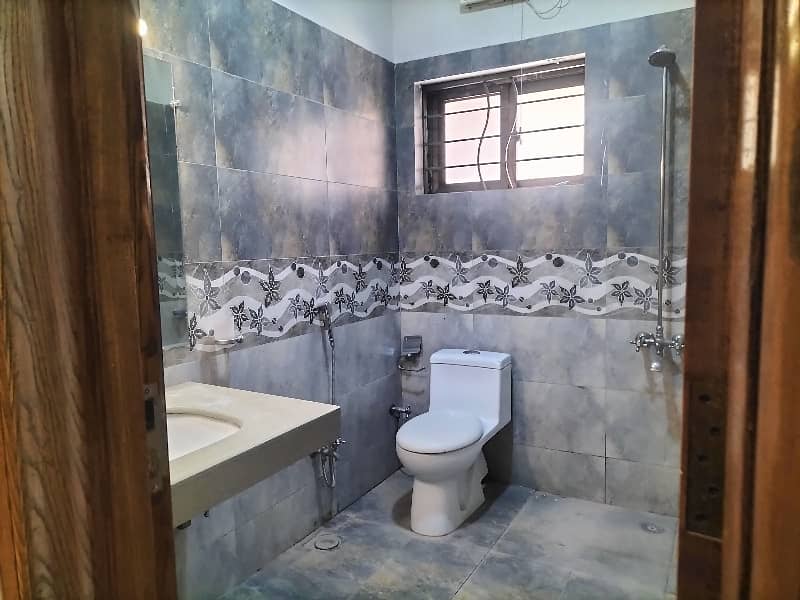 dha phase 2 Islamabad saprate gate kanal lower ground portion available for rent 1