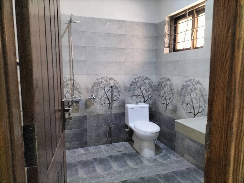 dha phase 2 Islamabad saprate gate kanal lower ground portion available for rent 7