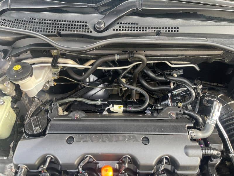 Bumper to bumper geniun Honda maintained car location khushab 6