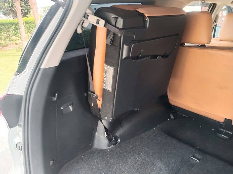 Toyota Fortuner 2017 Total Genuine 3