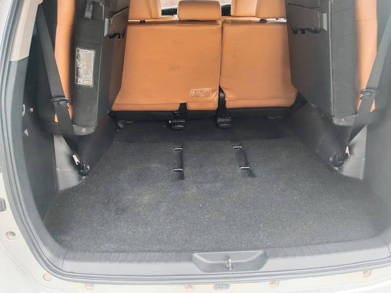 Toyota Fortuner 2017 Total Genuine 8