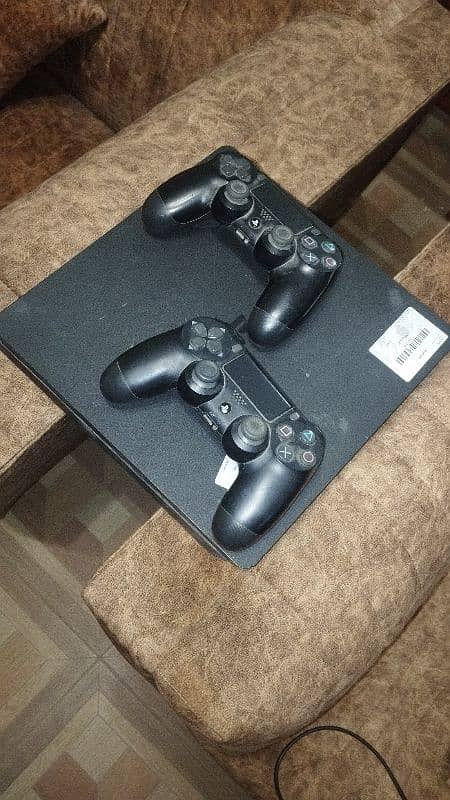 PS4 slim 1 TB urgent sale 0