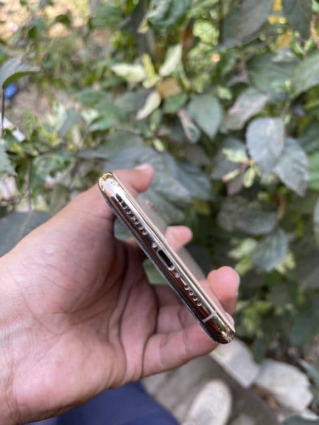 XS max 256 NON PTA 4