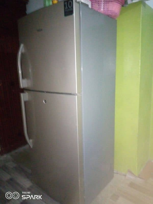 urgent sell 276 liter ki space hai 2
