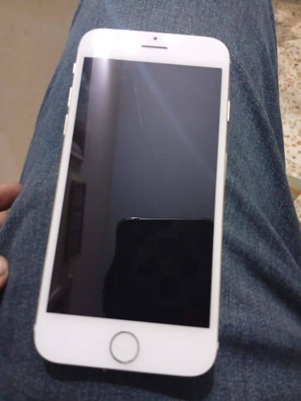 iphone 7 128 gb pta approved 5